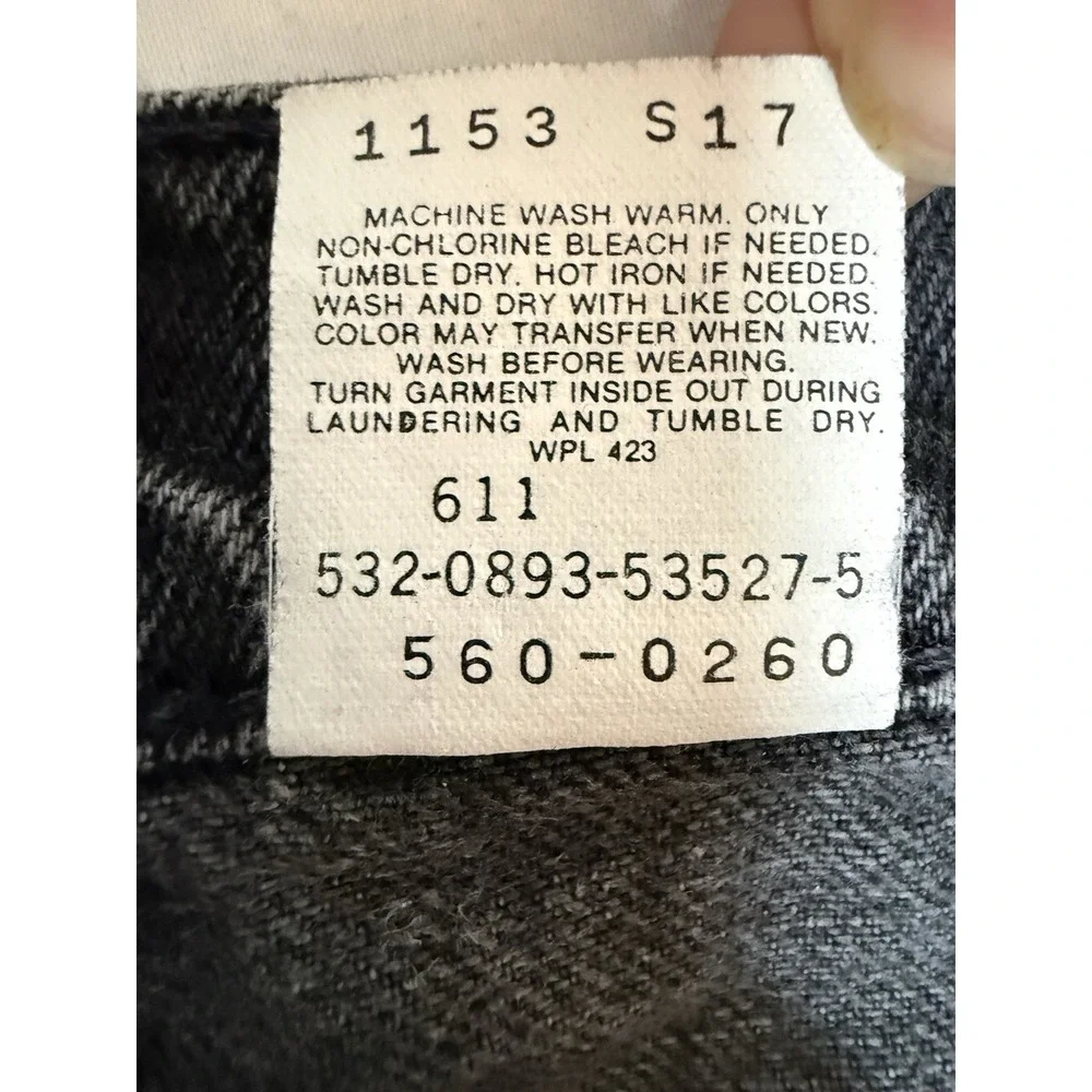Vintage Levi's 560 Jeans 38x32 Black Loose Tapered Made in USA 90's 1993 Fading
